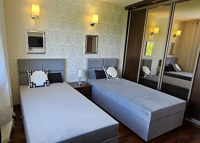 Dom Z Ogrodem Na Wylacznosc W Super Cenie